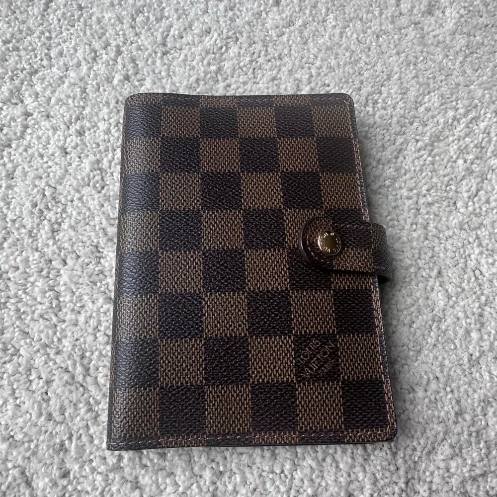 LV Damier PM Agenda.